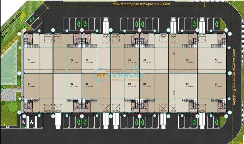 Local d'activité / Entrepôt - 229 m²
