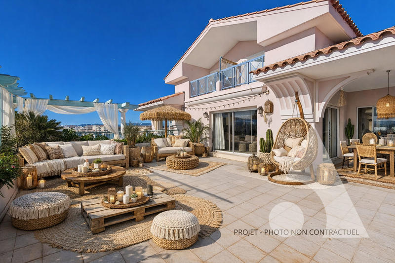 Appartement - 245 m² - 7 pièces