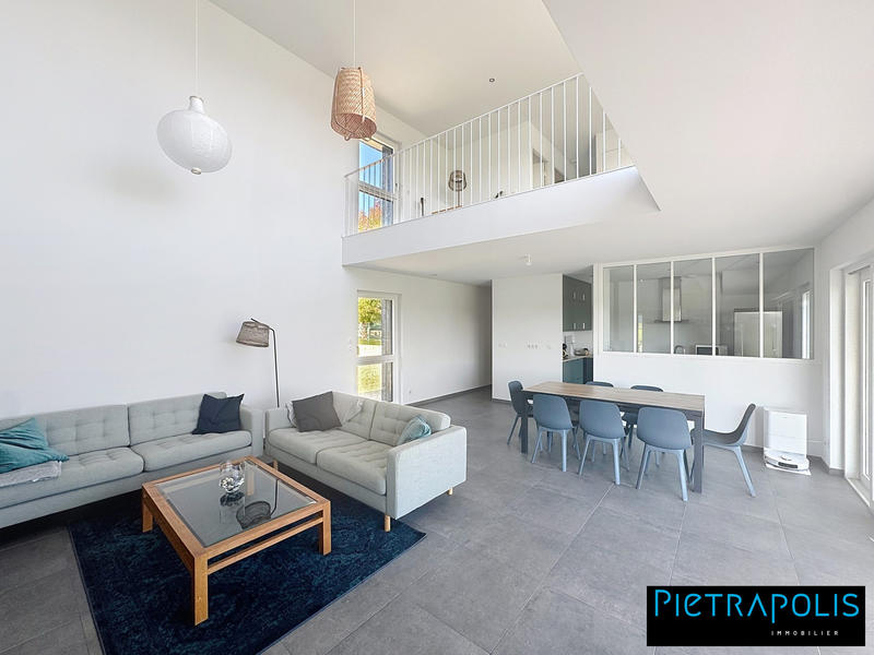 Maison contemporaine - 150 m² - 5 pièces