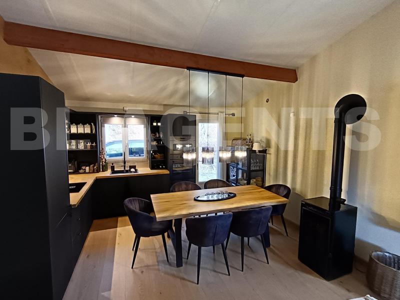 Maison - 74 m² - 4 pièces