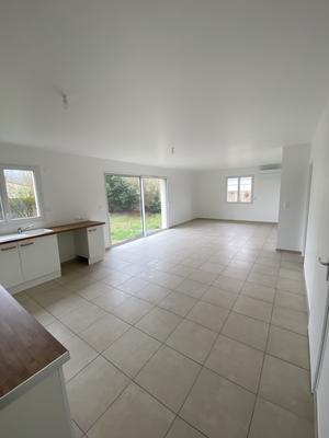 Maison - 89 m² - 4 pièces