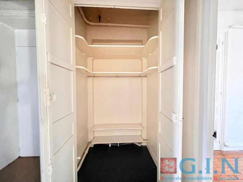 Appartement - 60 m² - 2 pièces