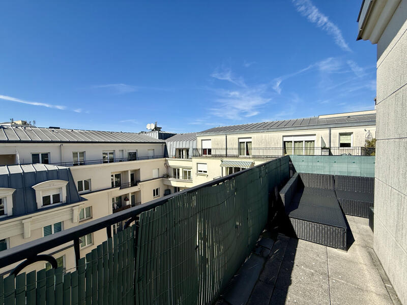 Appartement - 77 m² - 3 pièces