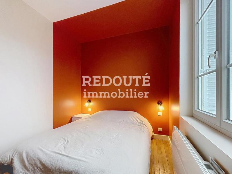 Appartement - 80 m² - 5 pièces