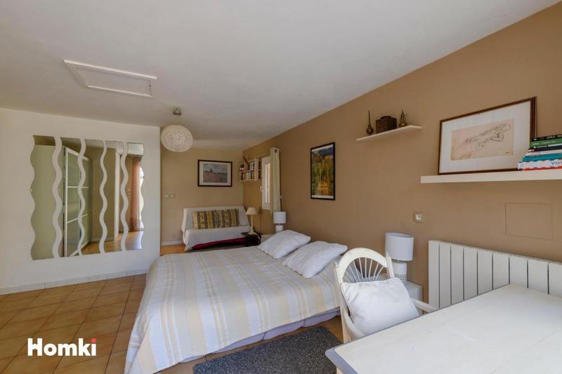 Maison - 180 m² - 6 pièces