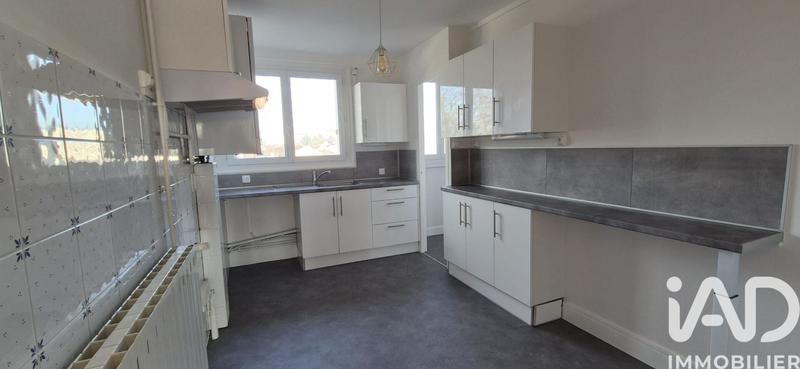 Appartement - 90 m² - 5 pièces