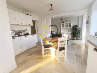 Maison de ville - 254 m²