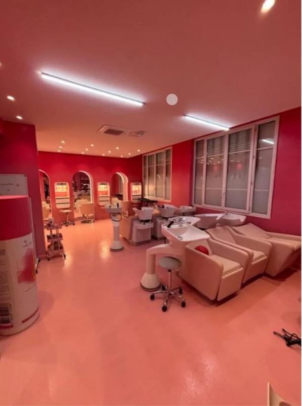 Local commercial - 225 m²