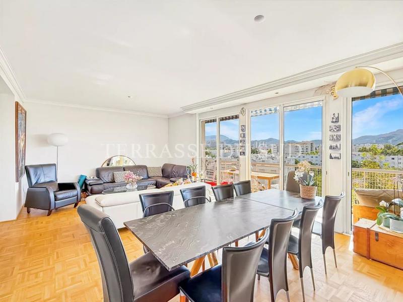 Appartement - 118 m² - 4 pièces