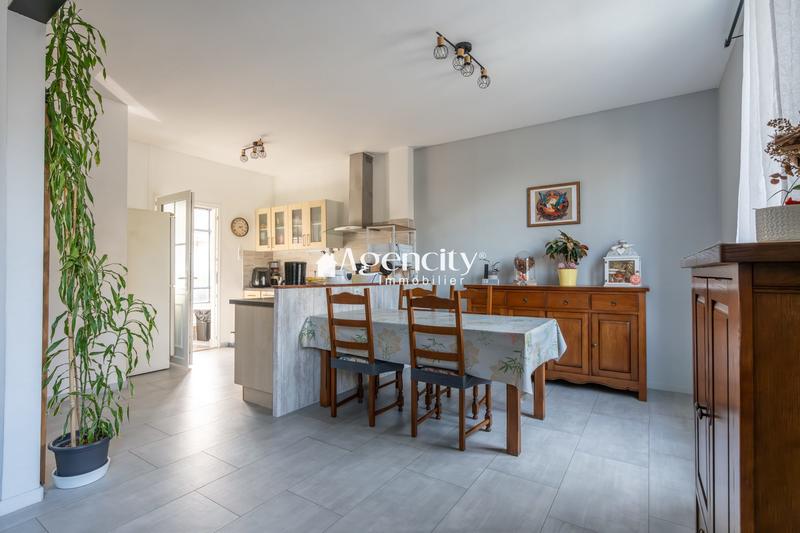 Maison - 70 m² - 3 pièces