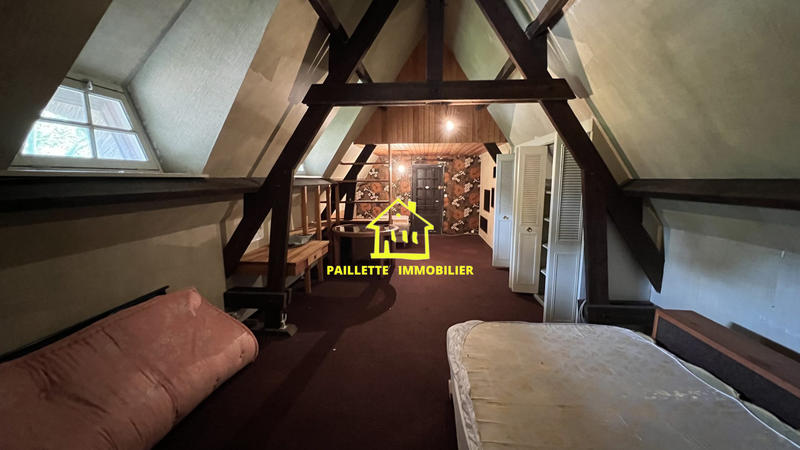 Maison - 300 m² - 9 pièces