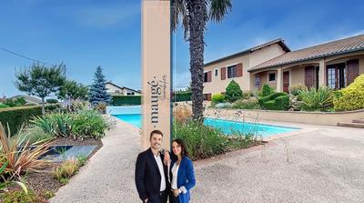 Maison - 271 m² - 5 pièces