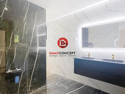 Mas - 254 m² - 5 pièces