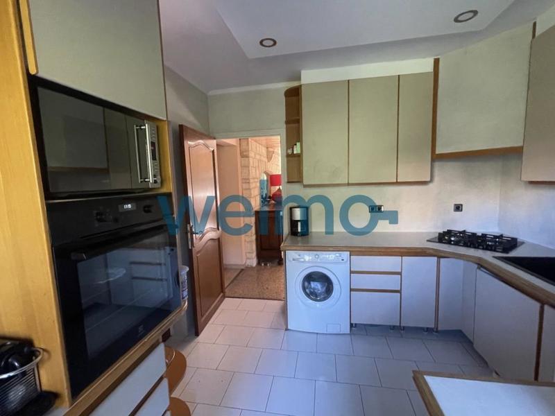 Appartement - 250 m² - 6 pièces