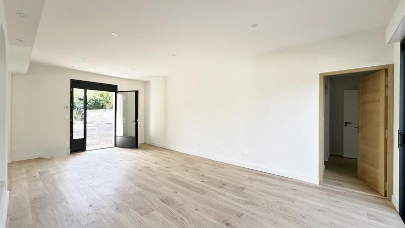 Maison - 169 m² - 5 pièces