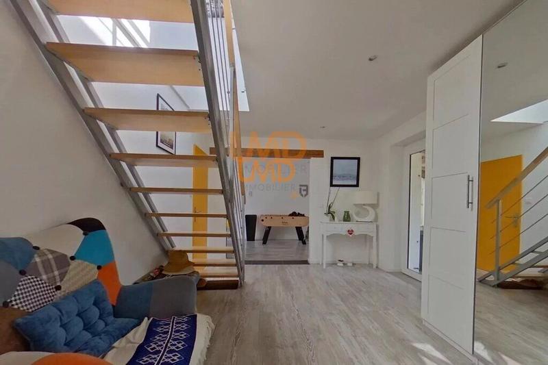 Longère - 205 m² - 9 pièces