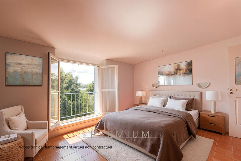 Demeure - 357 m² - 10 pièces