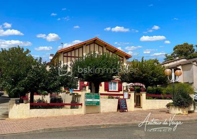 Bureau - 355 m² - 25 pièces