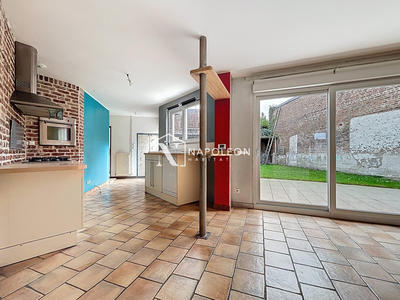 Maison - 177 m² - 6 pièces
