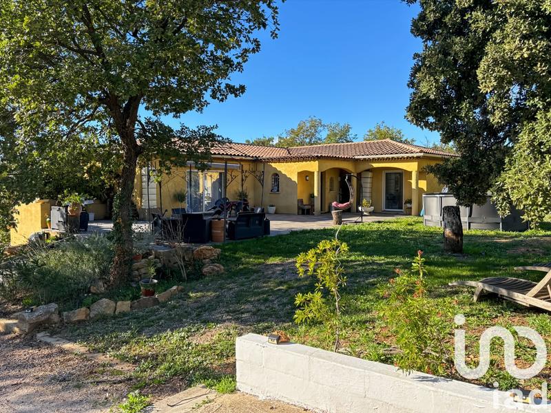 Maison - 227 m² - 7 pièces