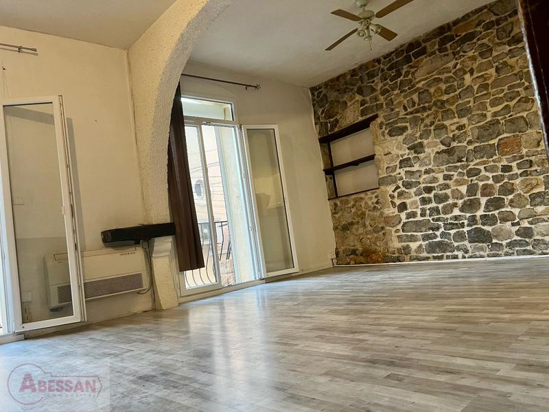 Appartement - 85 m² - 3 pièces