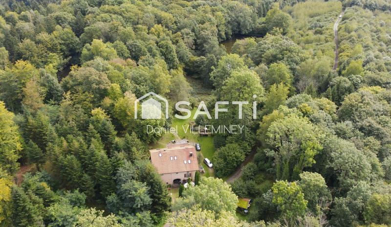 Maison - 314 m² - 14 pièces