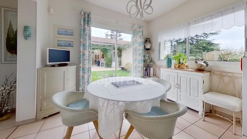 Villa - 220 m² - 7 pièces