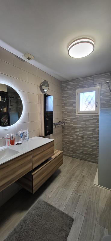 Maison - 94 m² - 5 pièces