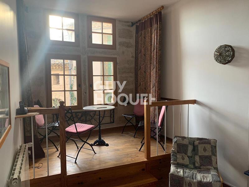 Maison - 324 m² - 8 pièces