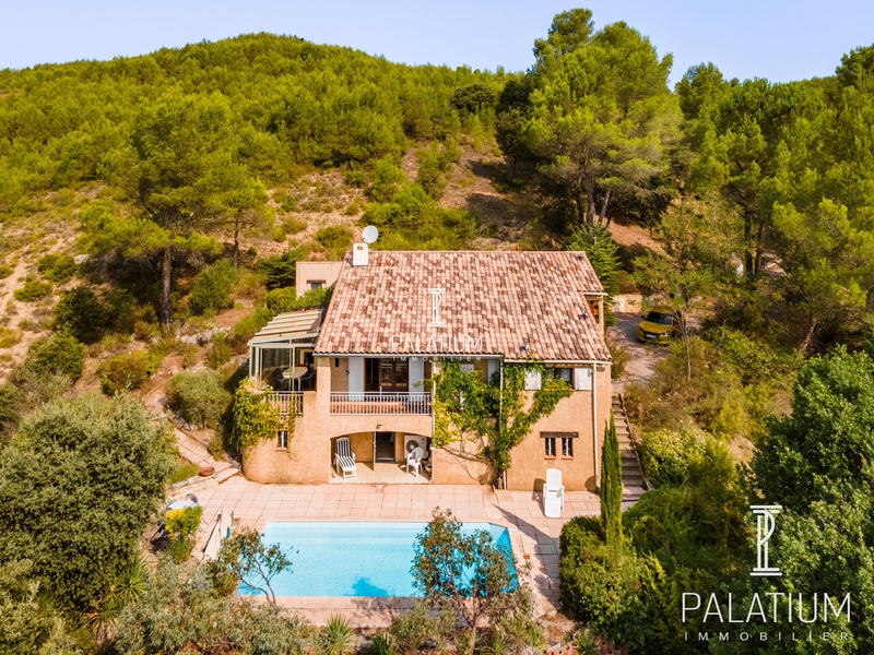 Villa - 137 m² - 5 pièces