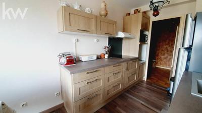 Appartement - 94 m² - 5 pièces