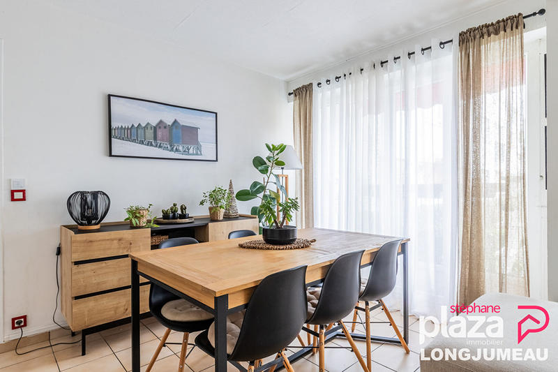 Appartement - 87 m² - 5 pièces