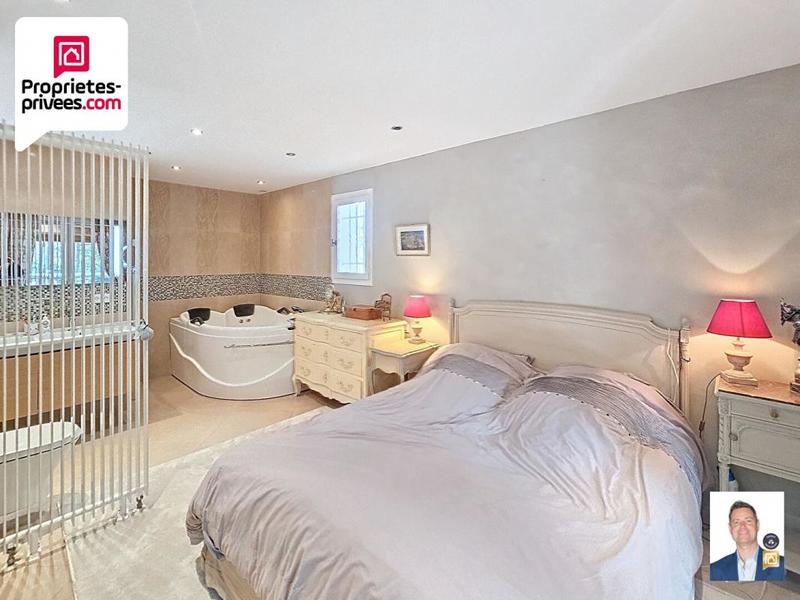 Propriété - 110 m² - 5 pièces