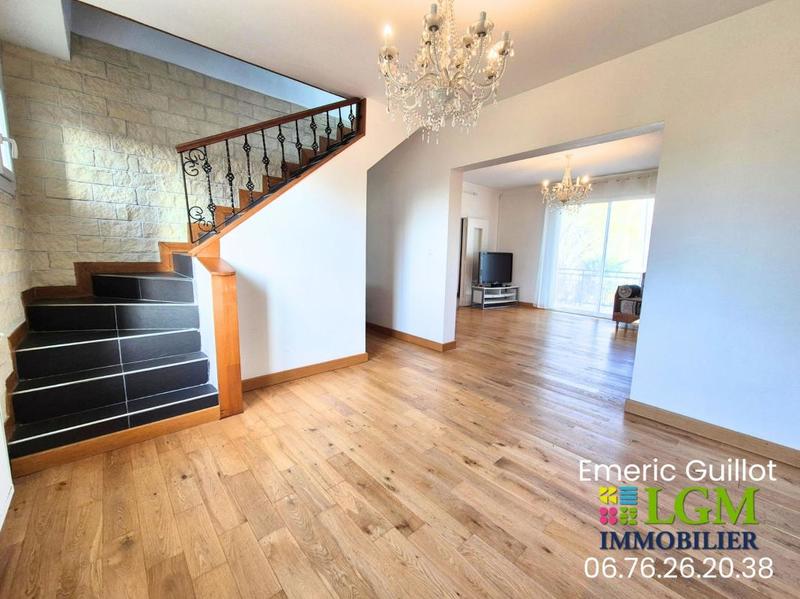 Maison - 173 m² - 8 pièces