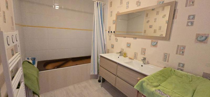 Maison - 140 m² - 7 pièces