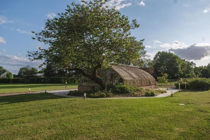 Manoir - 675 m² - 17 pièces