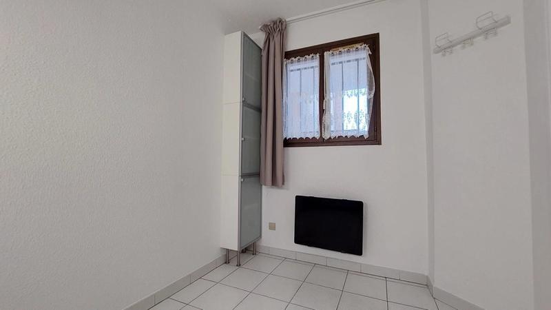 Studio - 25 m² - 1 pièce