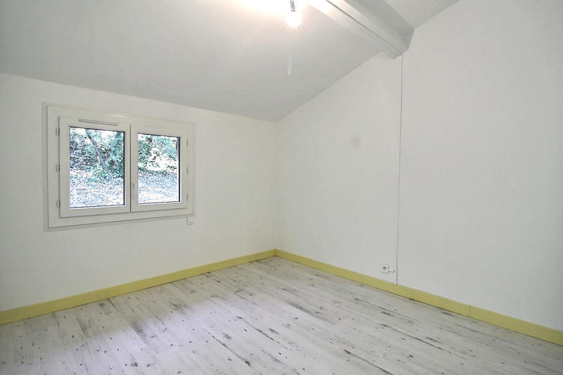 Maison - 98 m² - 5 pièces