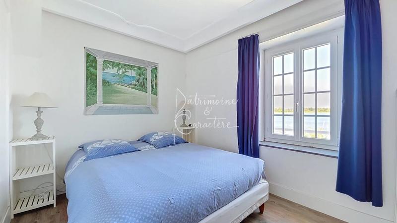 Villa - 186 m² - 9 pièces