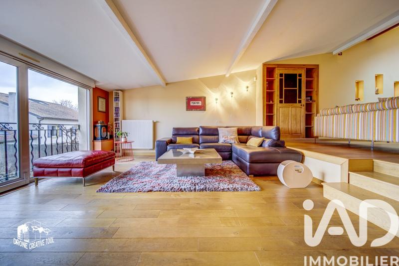 Maison de village - 229 m² - 8 pièces