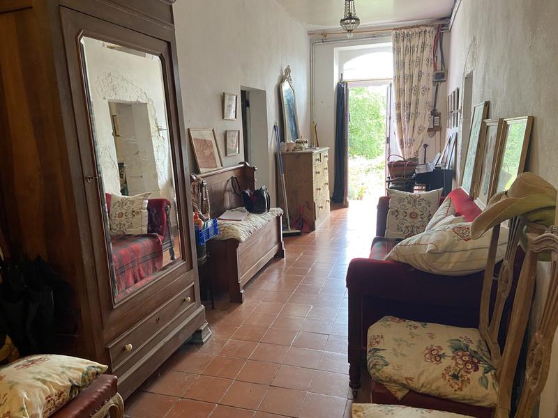 Maison traditionnelle - 373 m² - 5 pièces