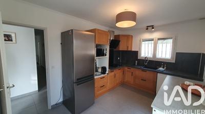 Maison - 102 m² - 4 pièces