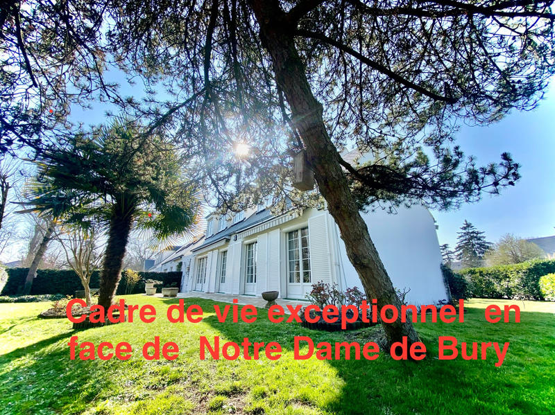 Maison - 170 m² - 7 pièces