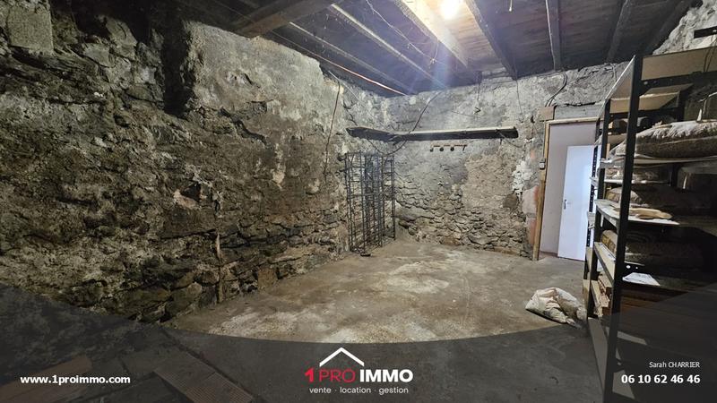 Maison - 96 m² - 5 pièces