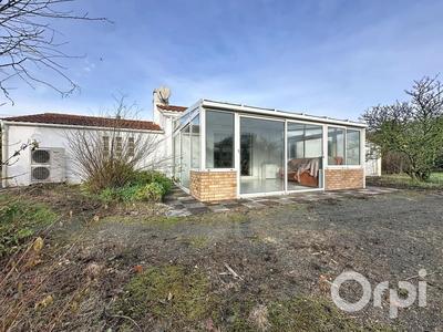 Maison - 88 m² - 4 pièces