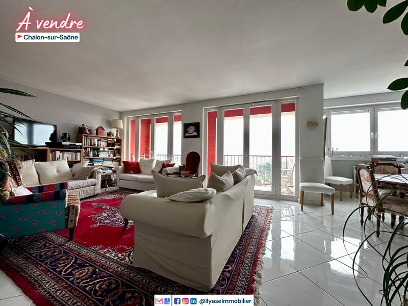 Appartement - 130 m² - 4 pièces