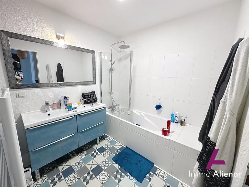 Maison - 114 m² - 4 pièces