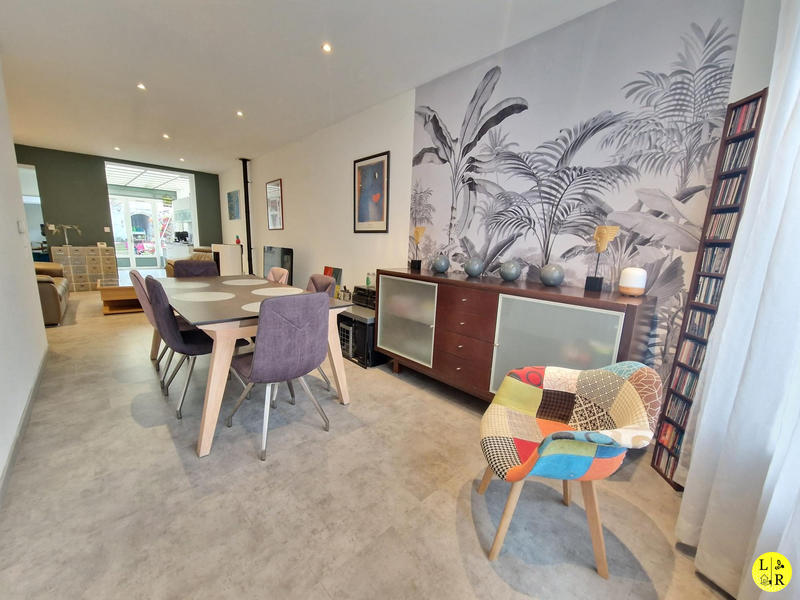 Appartement - 140 m² - 5 pièces