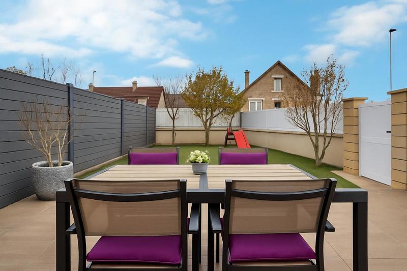 Maison - 81 m² - 5 pièces