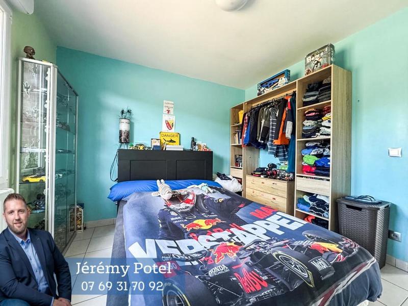 Maison - 110 m² - 4 pièces